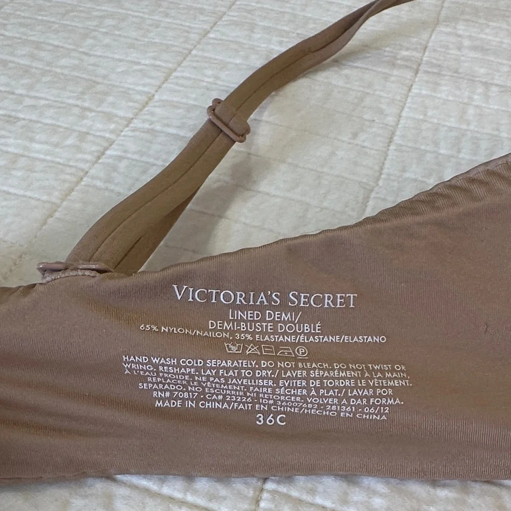 Victoria’s Secret 36C Lined Demi Light Lift Nude Adjustable Strap - Picture 3 of 4